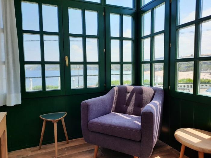 Apartamentos El Muelle Комильяс Экстерьер фото